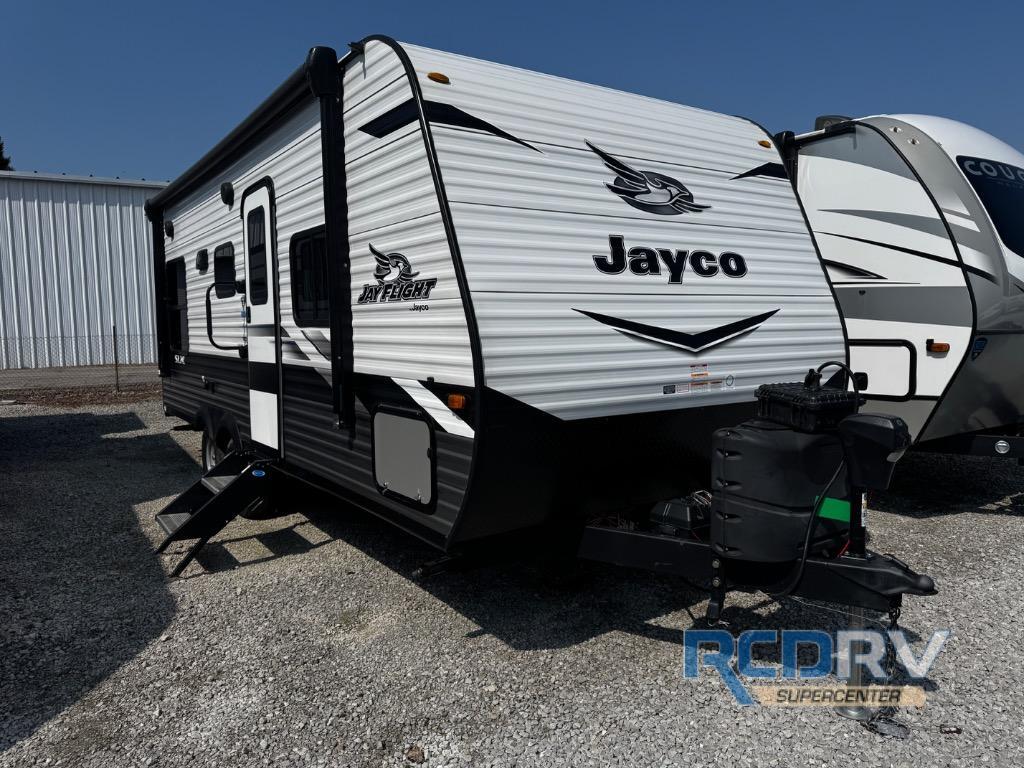 2022 Jayco Jay Flight SLX 8 212QB RV