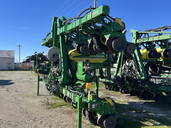 2019 John Deere 1725C in Paragould, AR