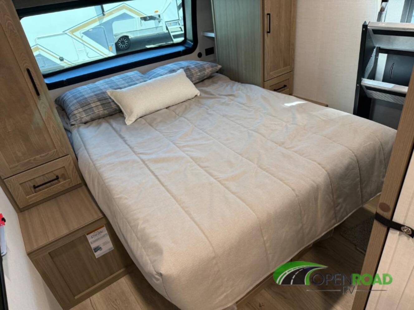 A photo of this 2027 Forest River Rv Rockwood Ultra Lite 2706BH