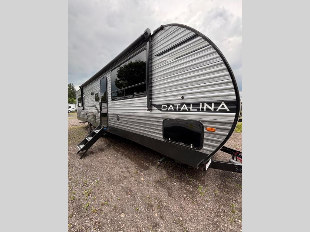 2026 Coachmen Rv Catalina Legacy Edition 343BHTS 2 Queen Beds in dallas PA