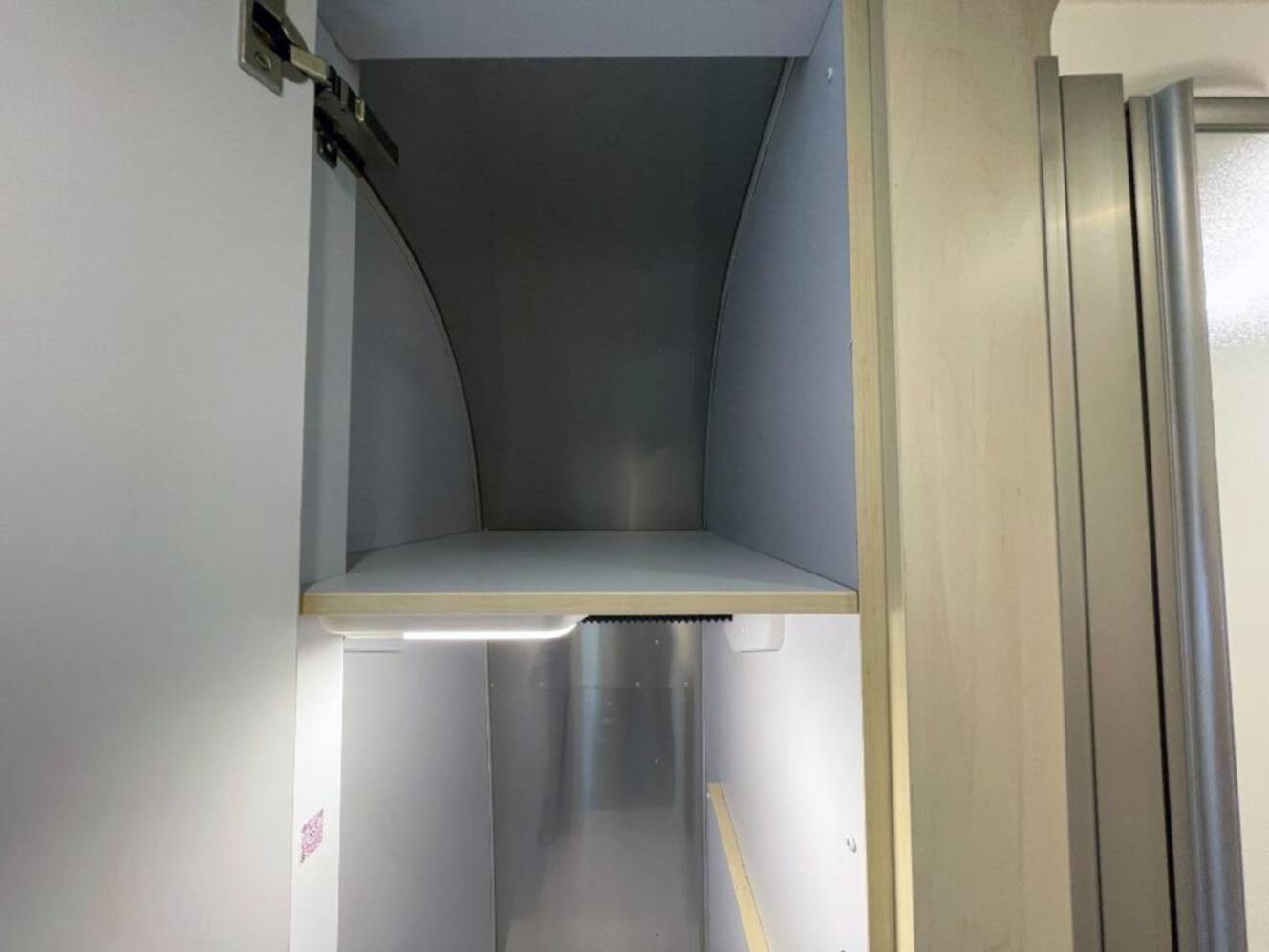 A photo of this 2026 Airstream Flying Cloud 25FBT