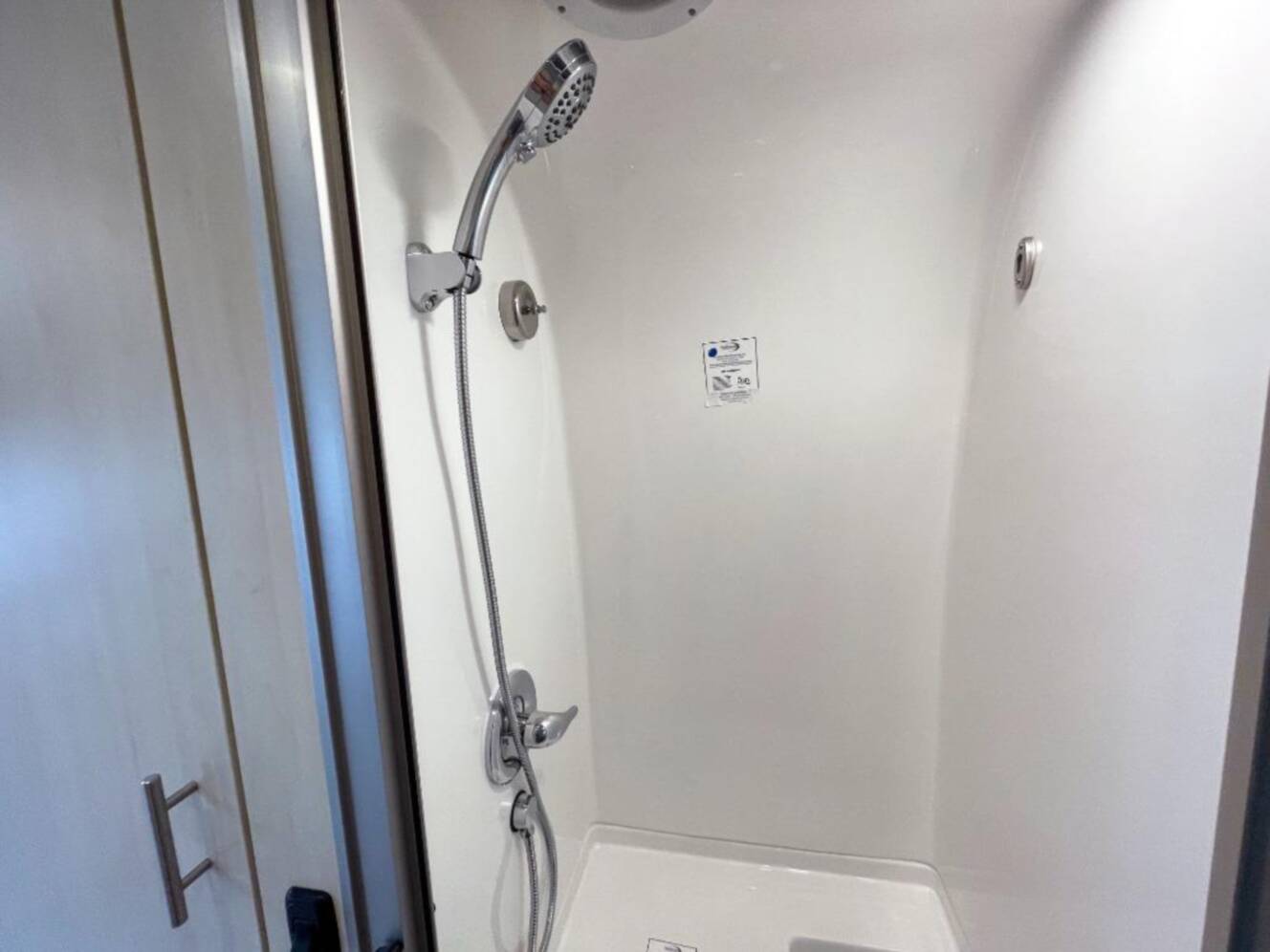 A photo of this 2026 Airstream Flying Cloud 25FBT