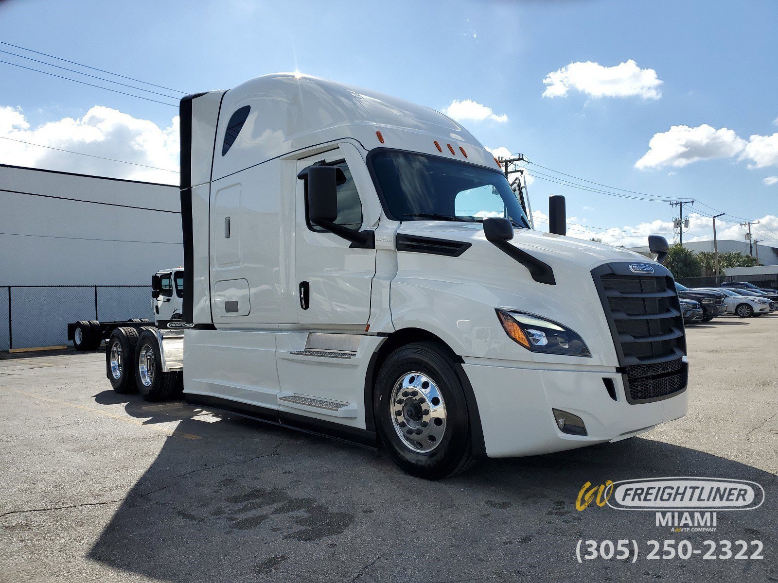 2027 FREIGHTLINER CASCADIA 126 in Hialeah, FL