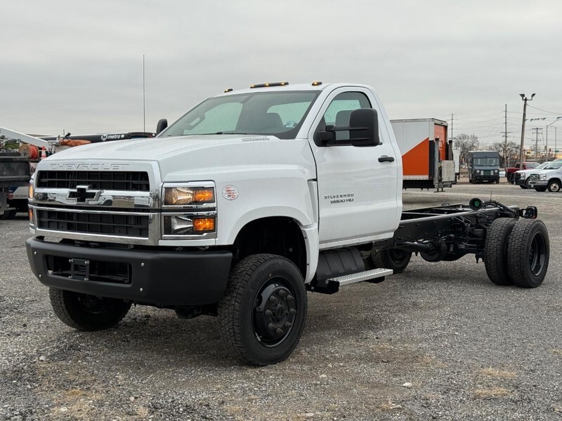 2024 CHEVROLET Silverado MD in Granite City, IL
