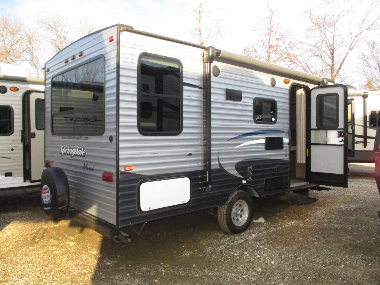 A photo of this 2018 Keystone Springdale Summerland Mini 1750RD Front East-West Queen