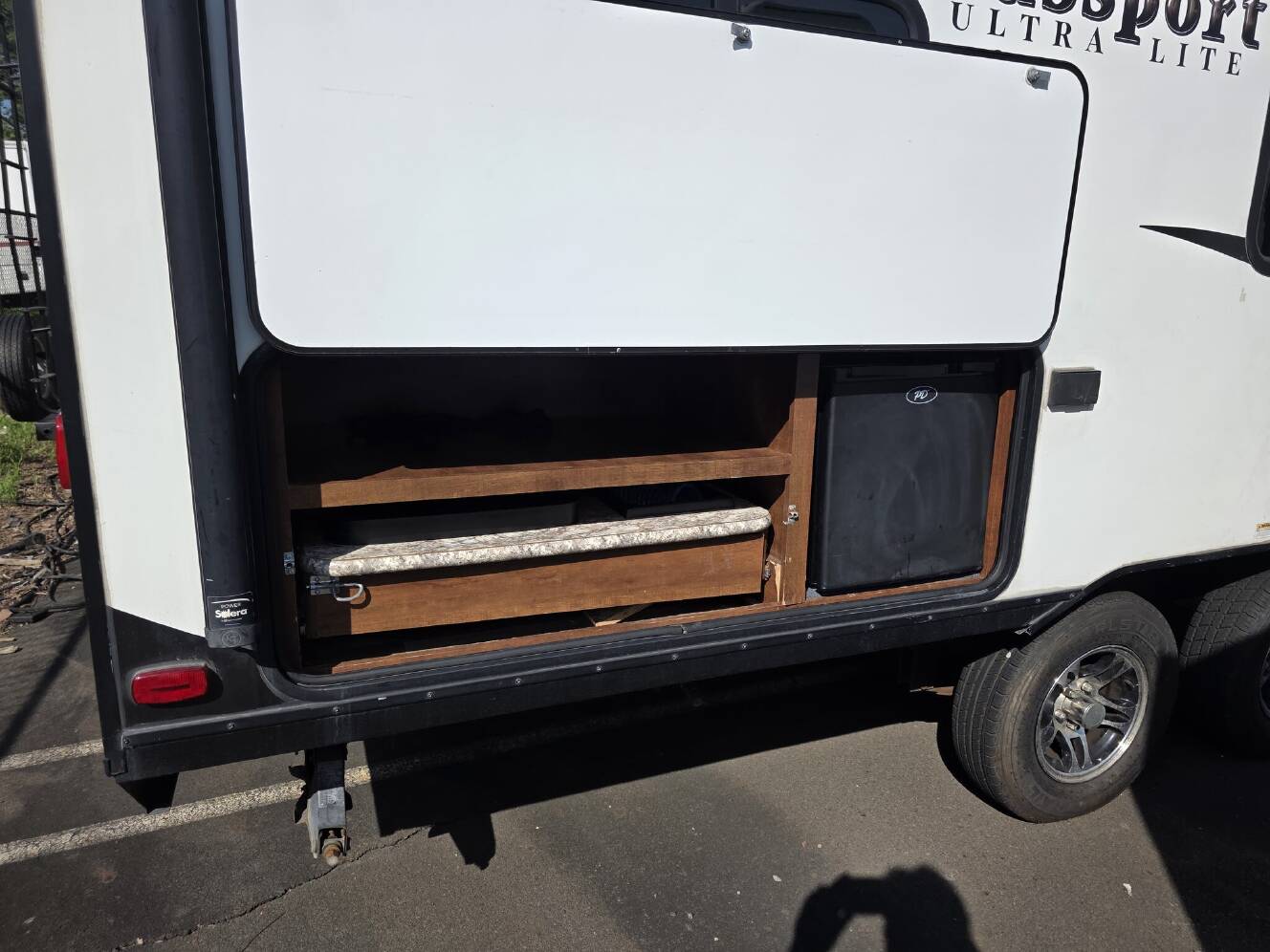 A photo of this 2018 Keystone Passport Ultra Lite Express 239ML