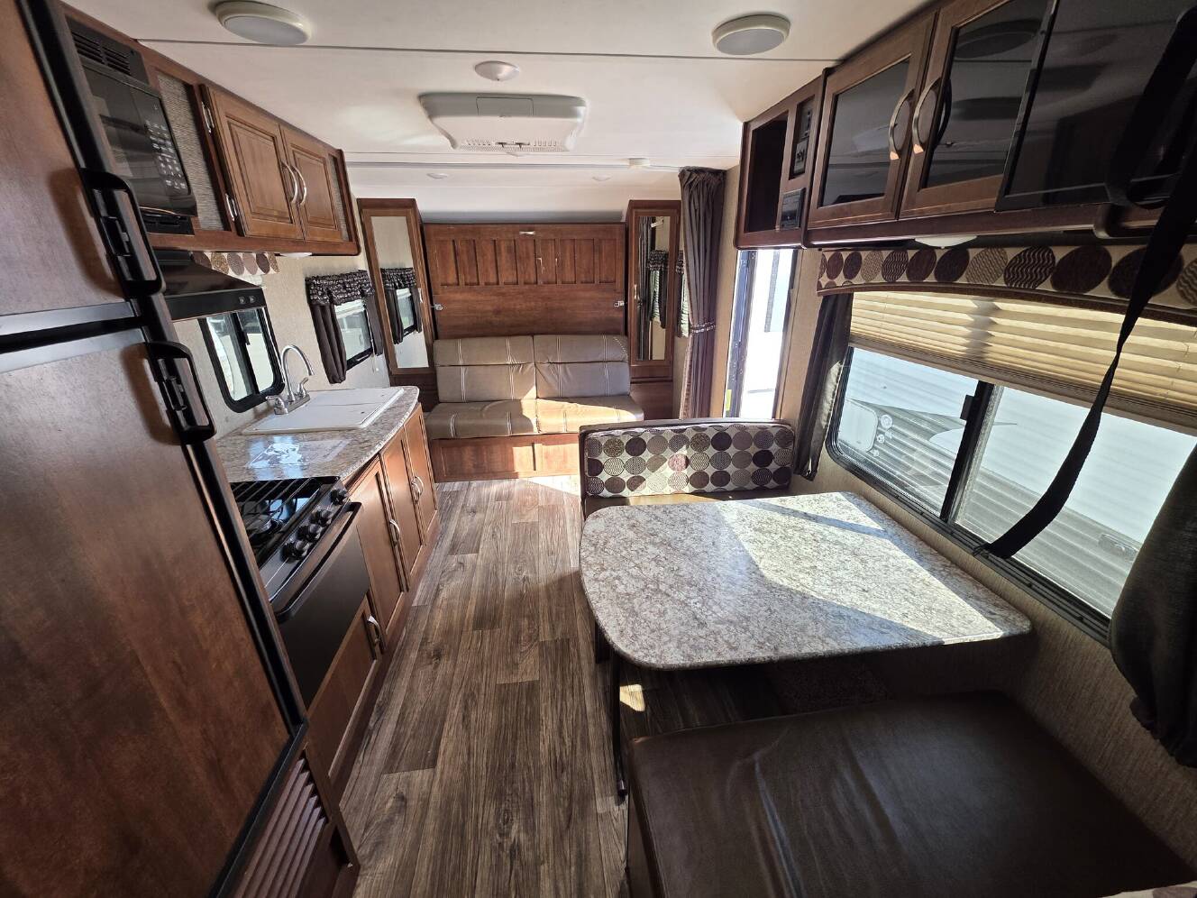A photo of this 2018 Keystone Passport Ultra Lite Express 239ML