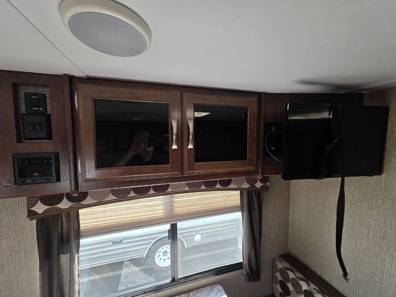 A photo of this 2018 Keystone Passport Ultra Lite Express 239ML