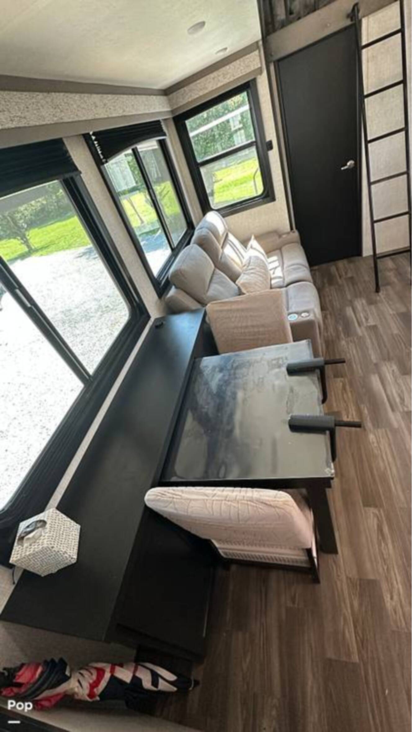A photo of this 2025 Jayco Seismic 395