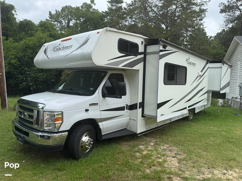 2020 Coachmen Freelander 31FS in southern pines NC
