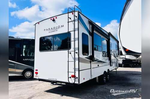 2021 Alliance Rv Alliance Paradigm 310RL in zephyrhills FL