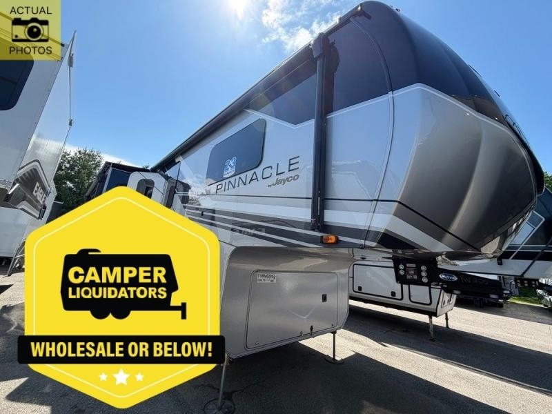 2026 Jayco Pinnacle 32RLTS in south burlington VT