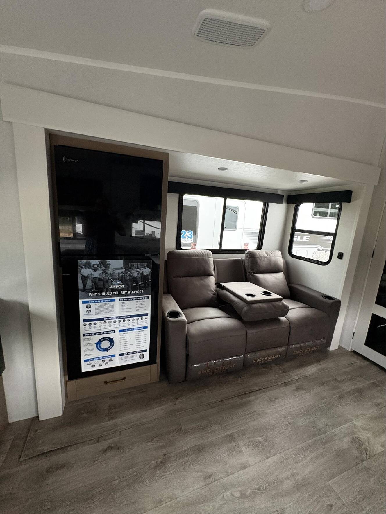 A photo of this 2027 Jayco EAGLE 24MLE