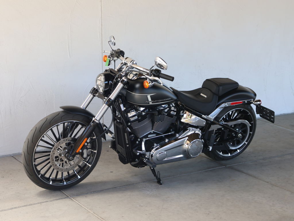 2023 Harley-Davidson® FXBR - Breakout® 117 in Apache Junction, AZ