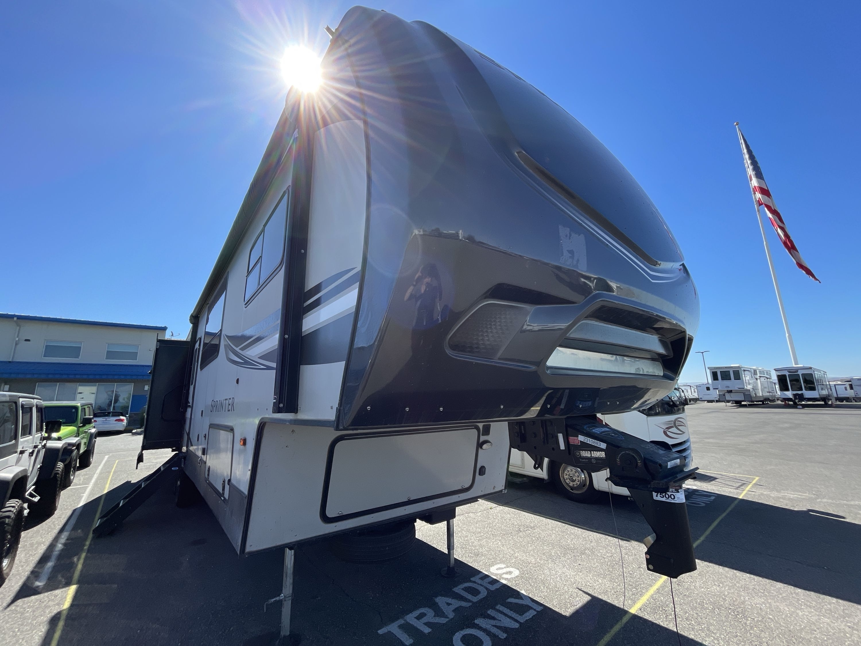 2021 Keystone SPRINTER LIMITED 3560RLB RV