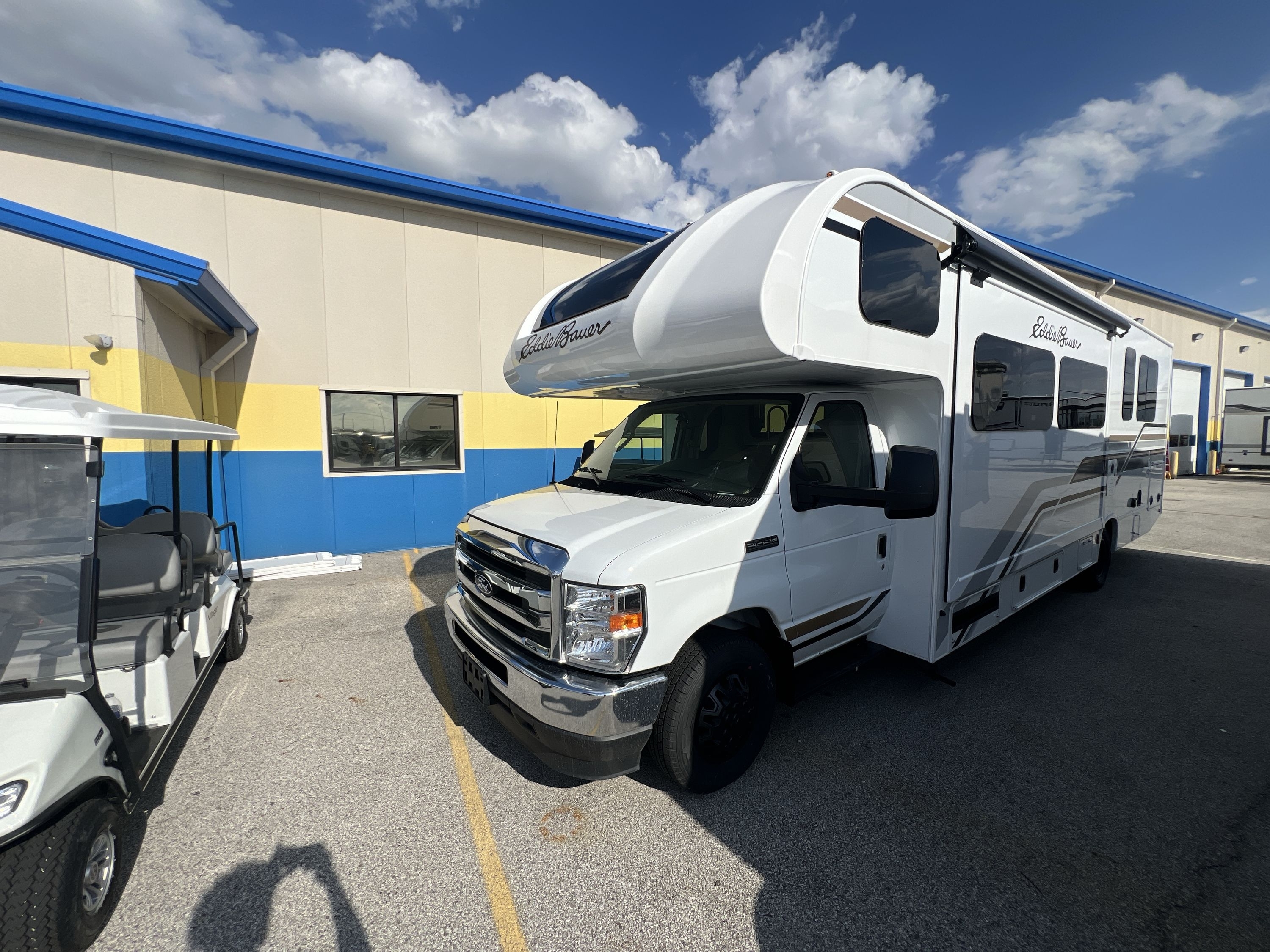2027 Thor EDDIE BAUER 31ED in rossford OH