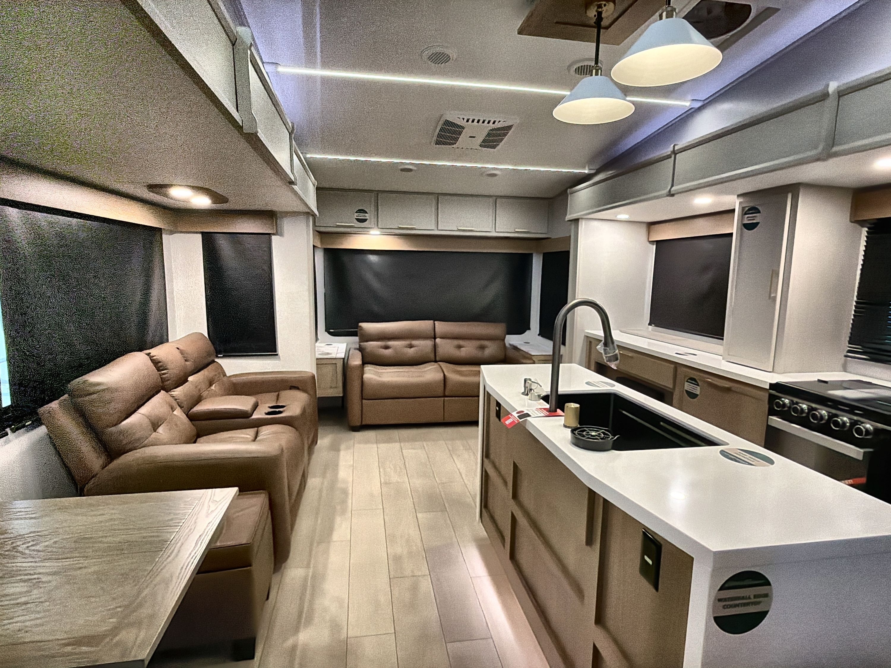 2026 Dutchmen EDDIE BAUER SUMMIT 3210RL in vacaville CA