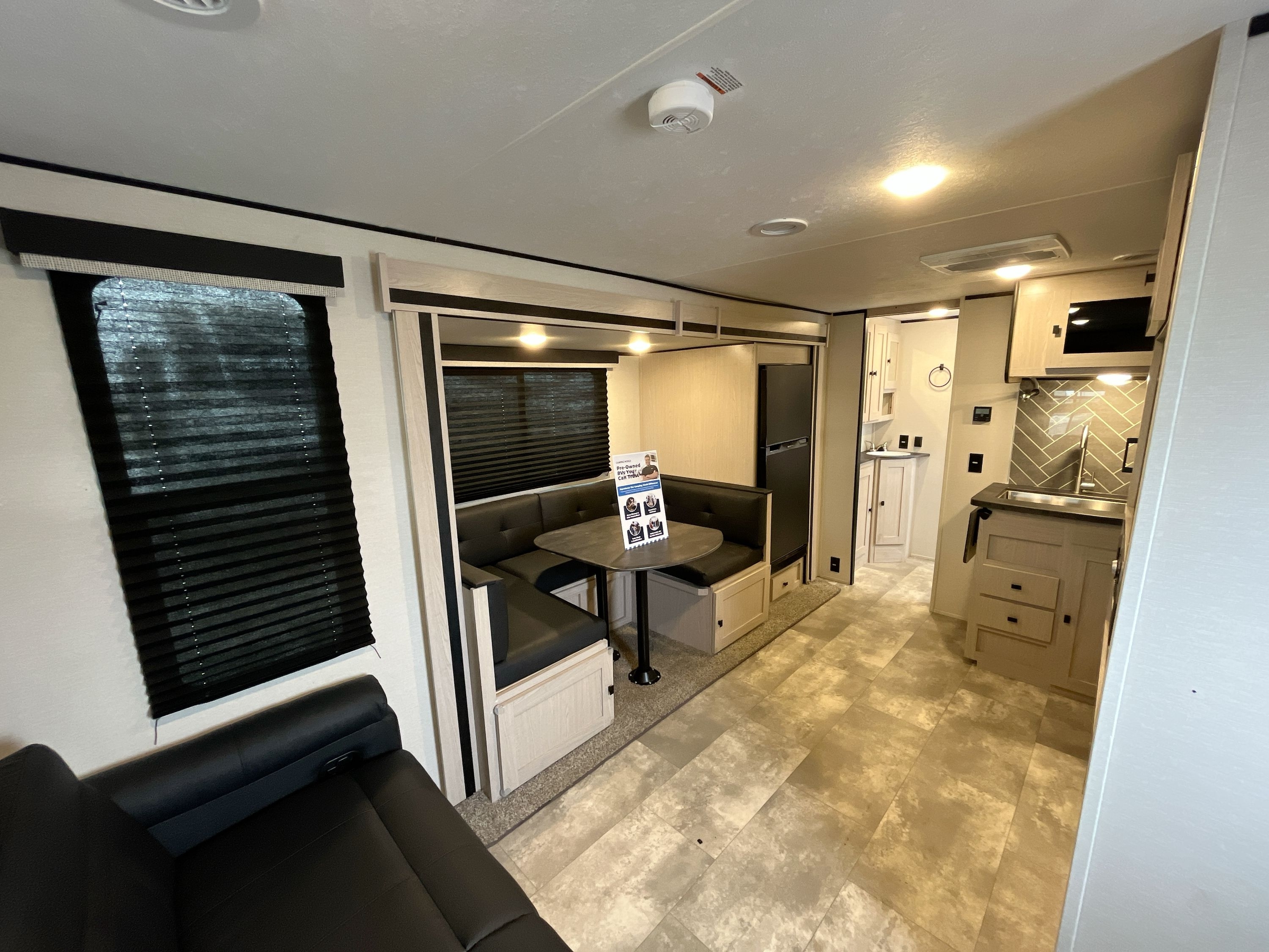 2023 Coachmen APEX ULTRA-LITE 266BHS in west fargo ND