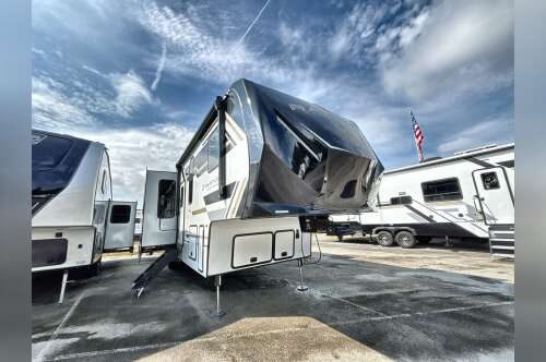 2027 Keystone CARBON 368 in chattanooga TN