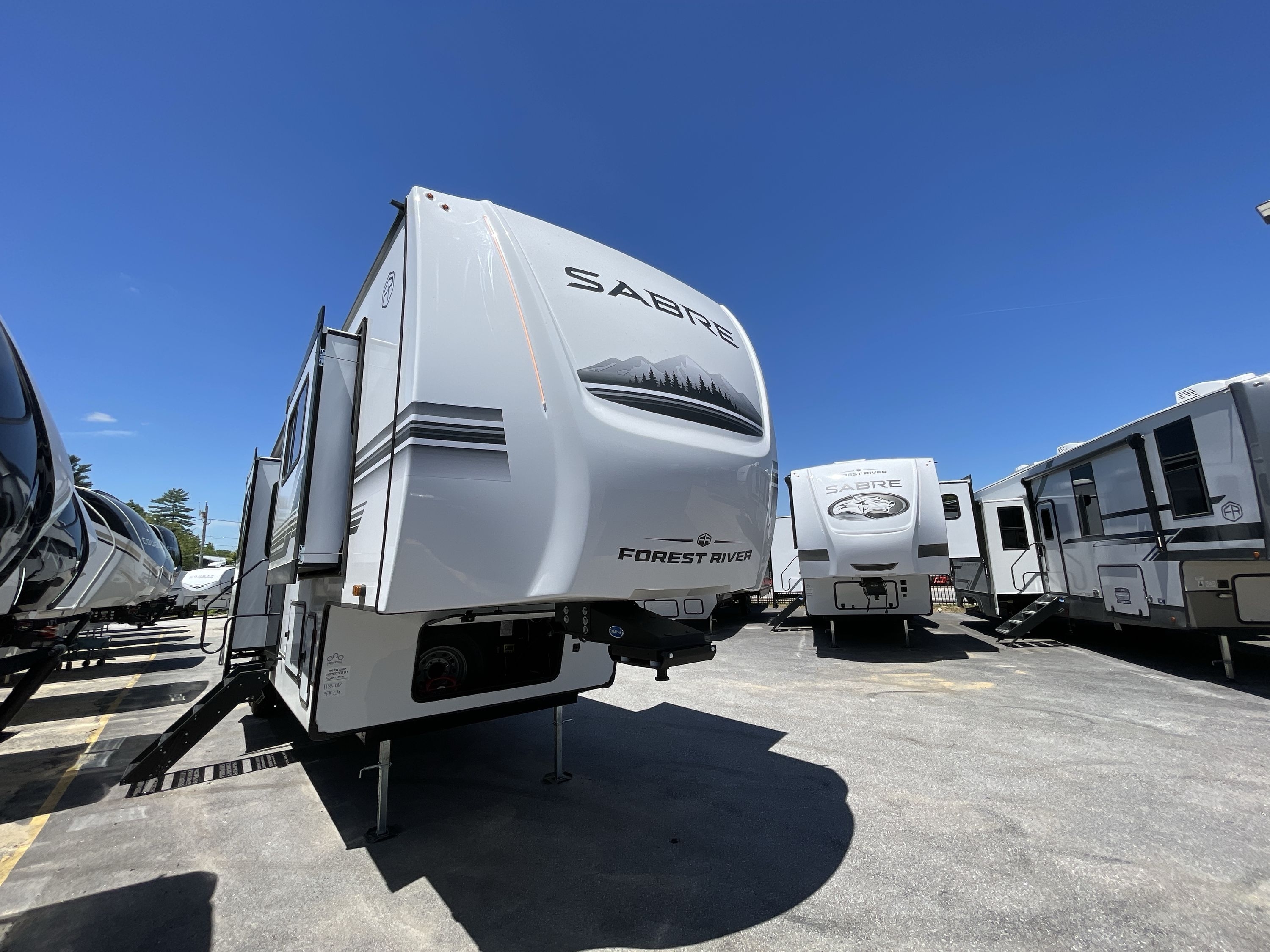 2027 Forest River SABRE 37FLH in chichester NH