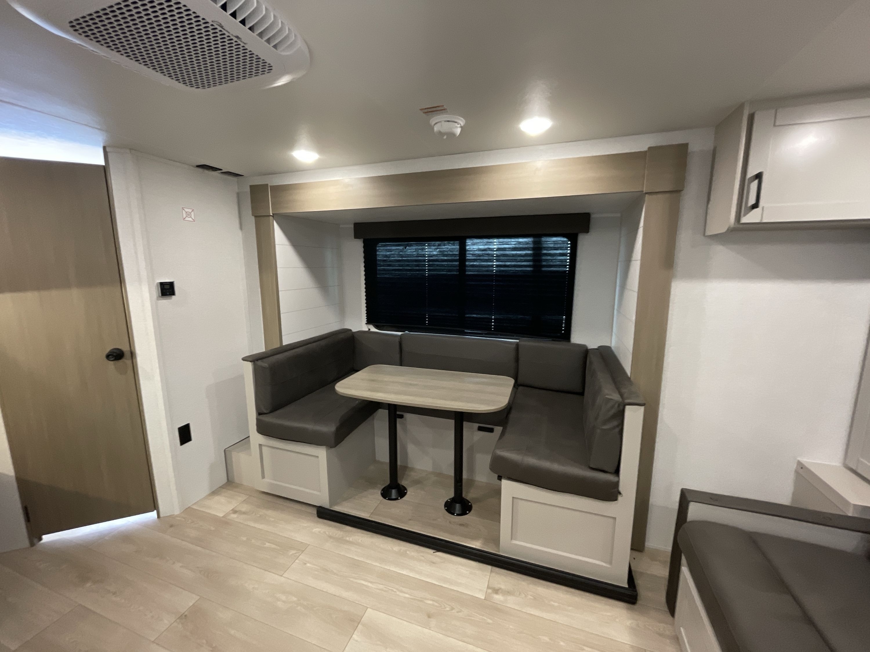 2027 Jayco JAY FLIGHT 197MB in dothan AL