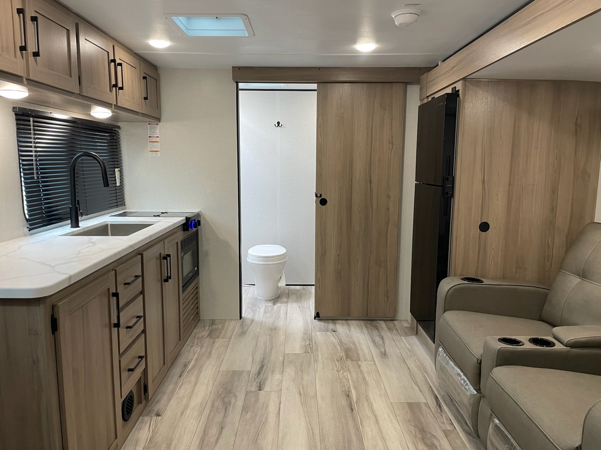 2027 Keystone COLEMAN LIGHT 18RX in jackson TN