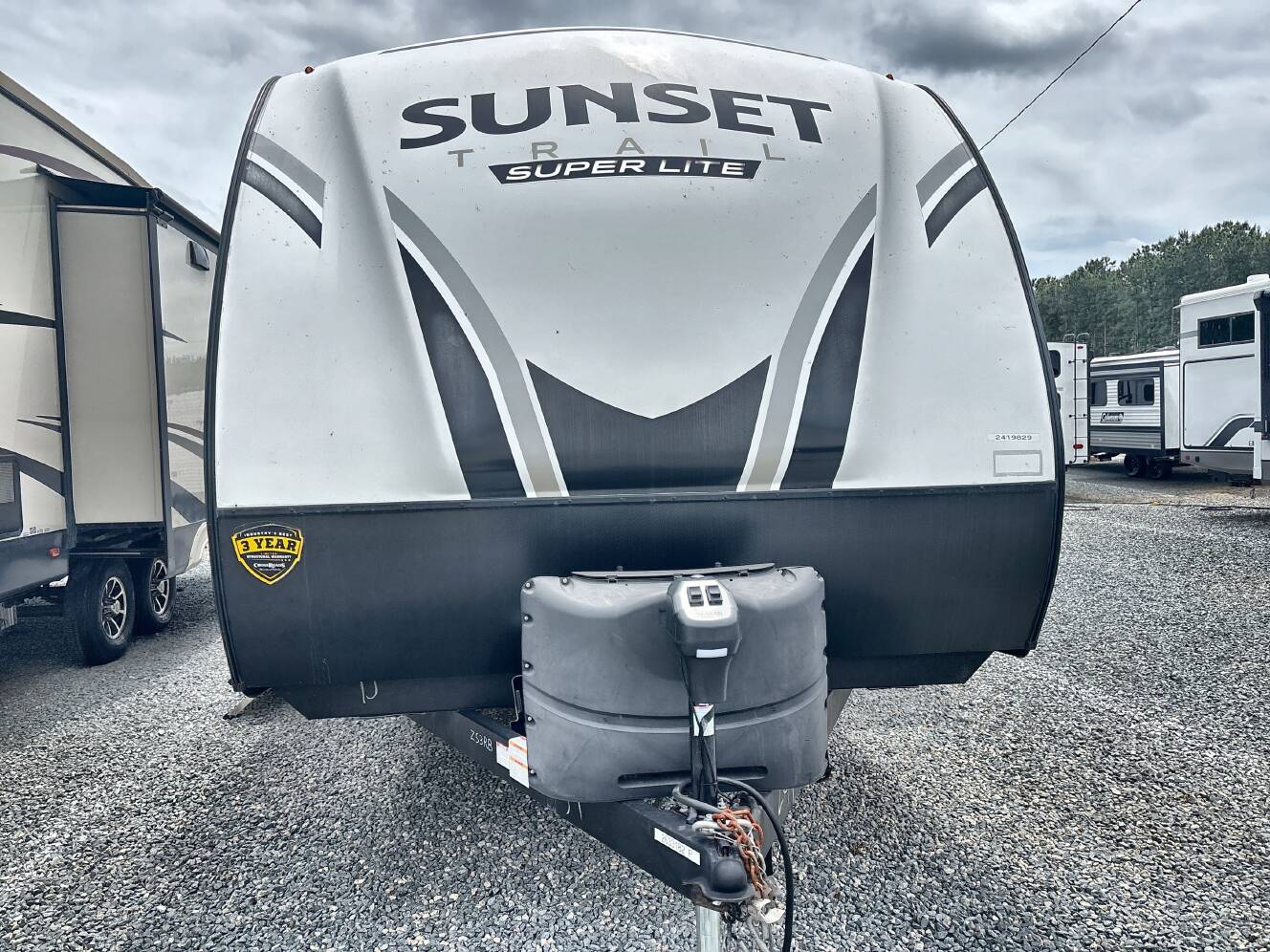 A photo of this 2022 Crossroads SUNSET TRAIL 253RB