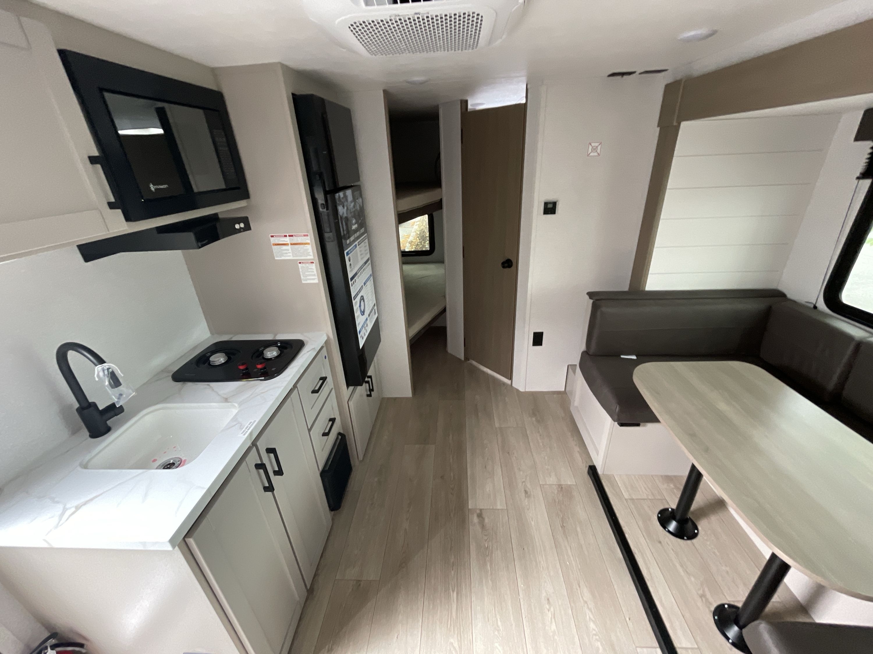 2027 Jayco JAY FLIGHT 197MB in lakewood NJ