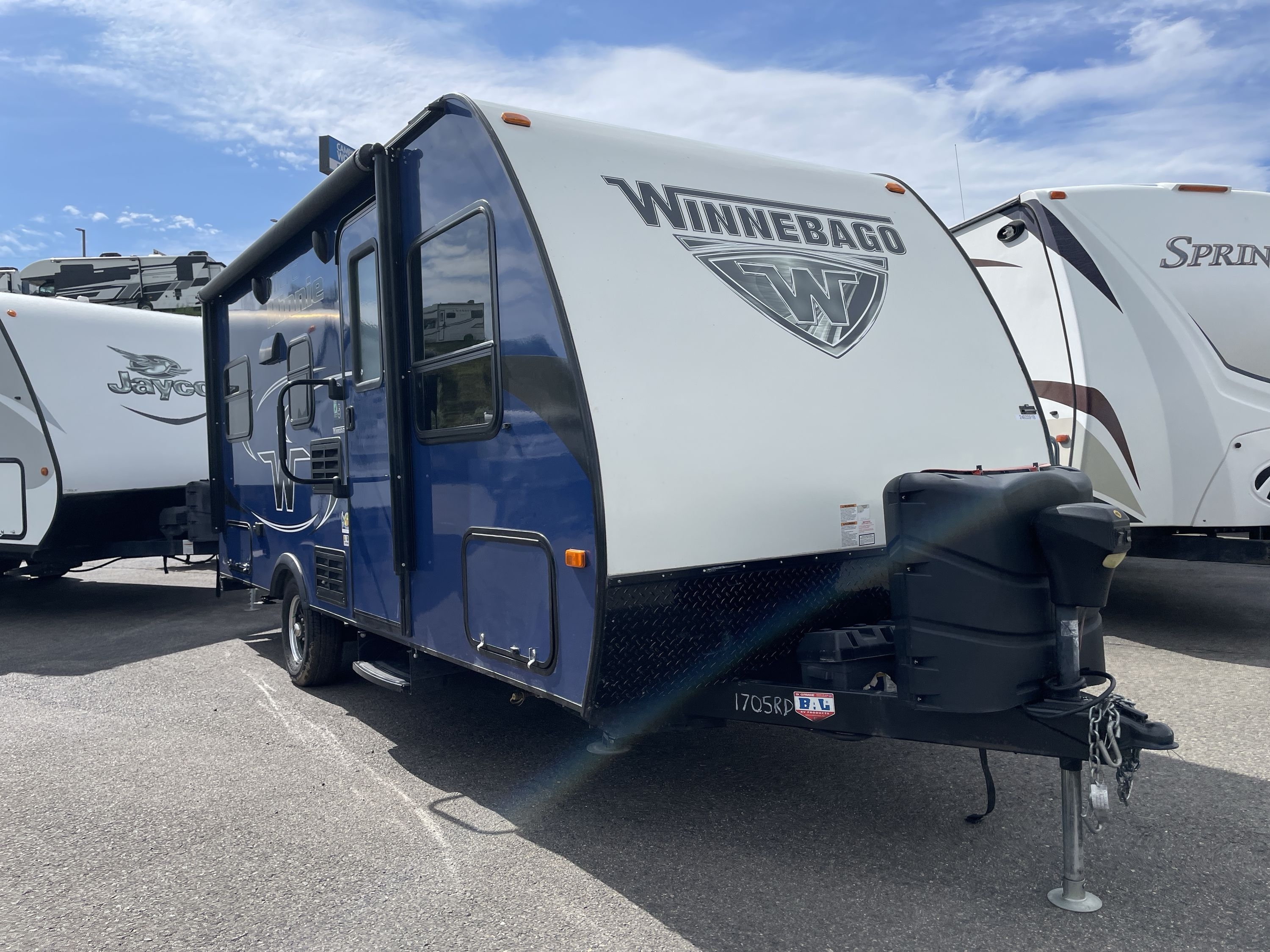 2018 Winnebago MICRO MINNIE 1705RD in golden CO