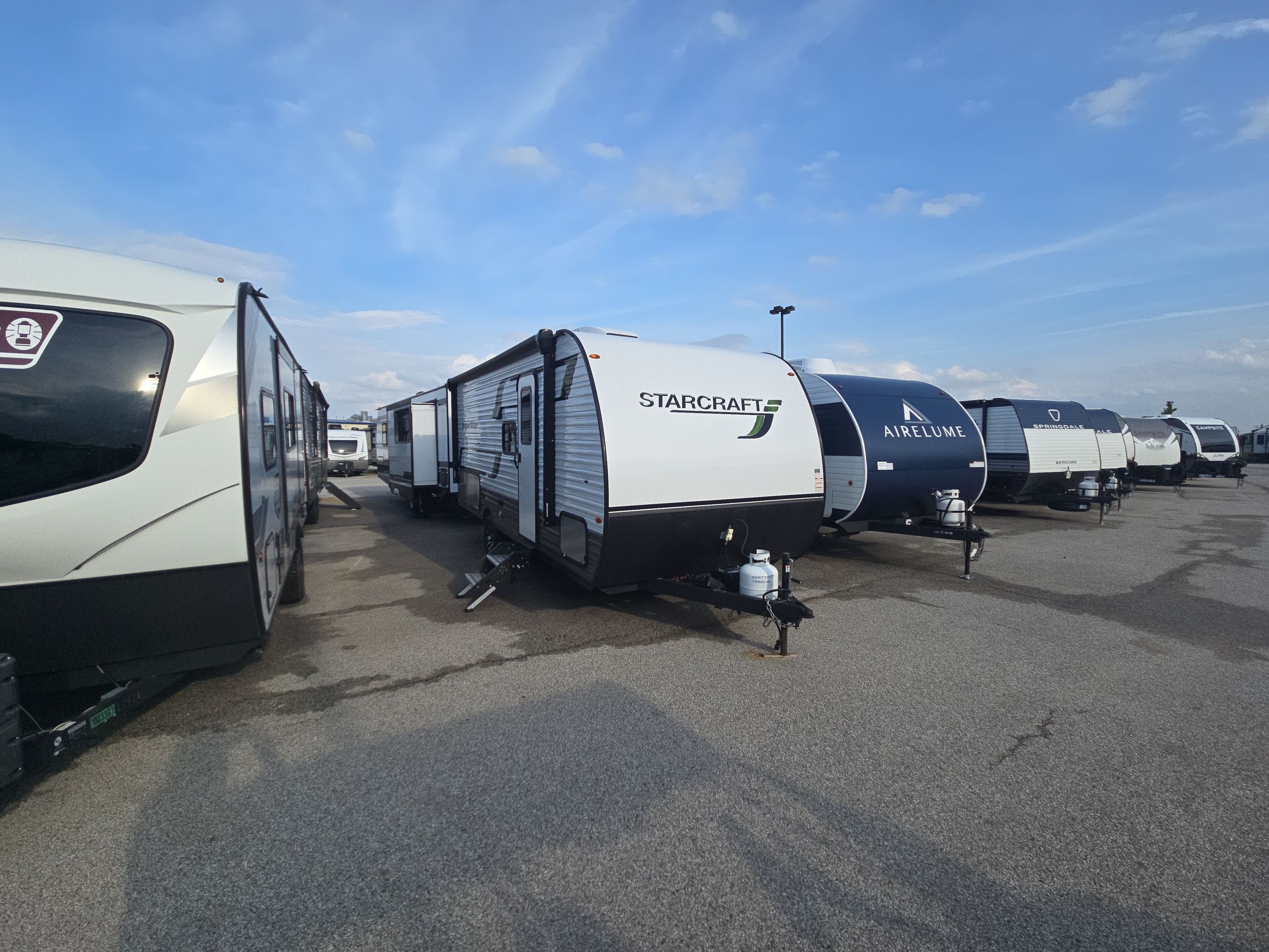 2025 Starcraft AUTUMN RIDGE 188BHS in rossford OH
