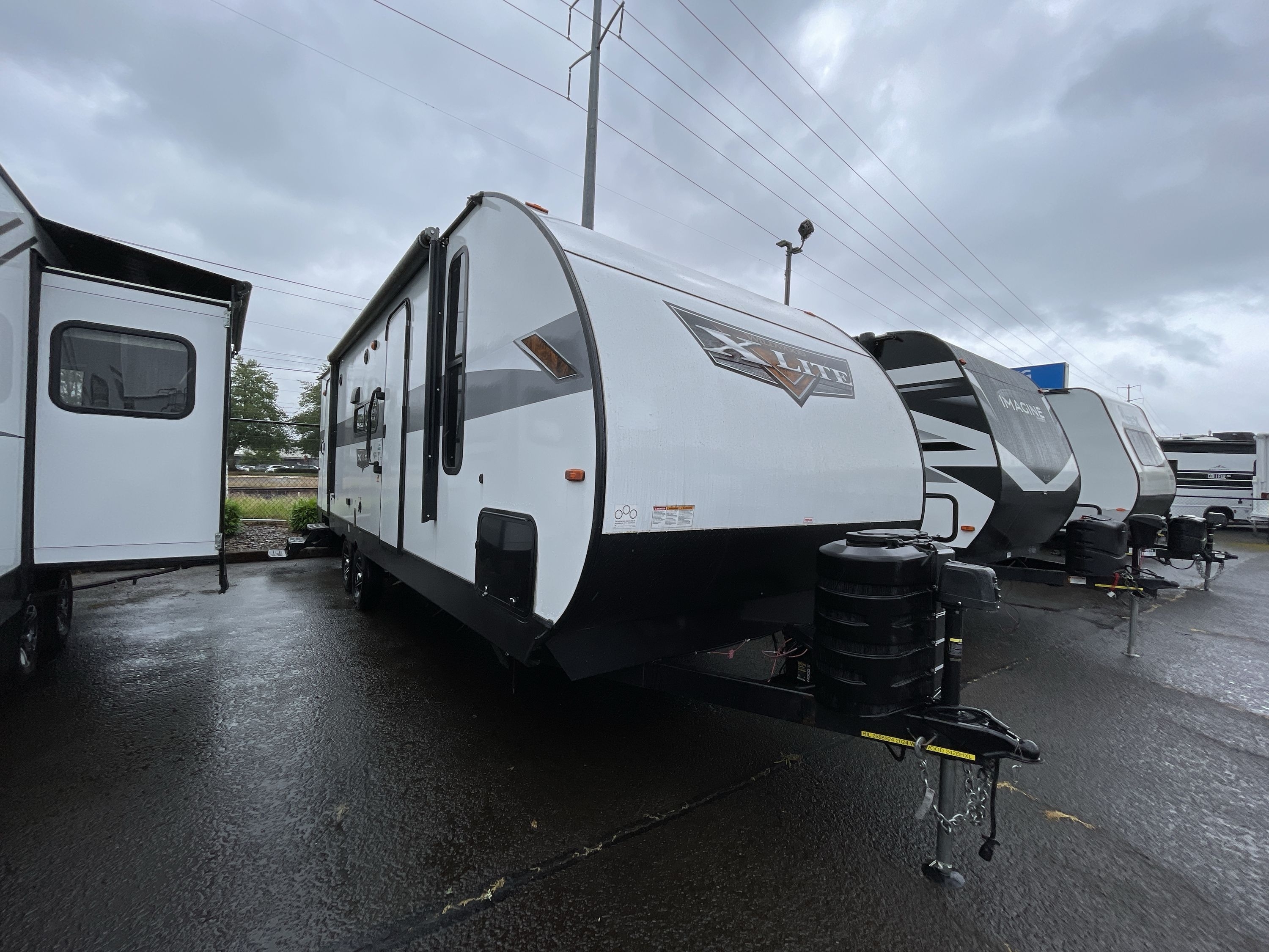 2024 Forest River WILDWOOD X-LITE 242BHXL RV