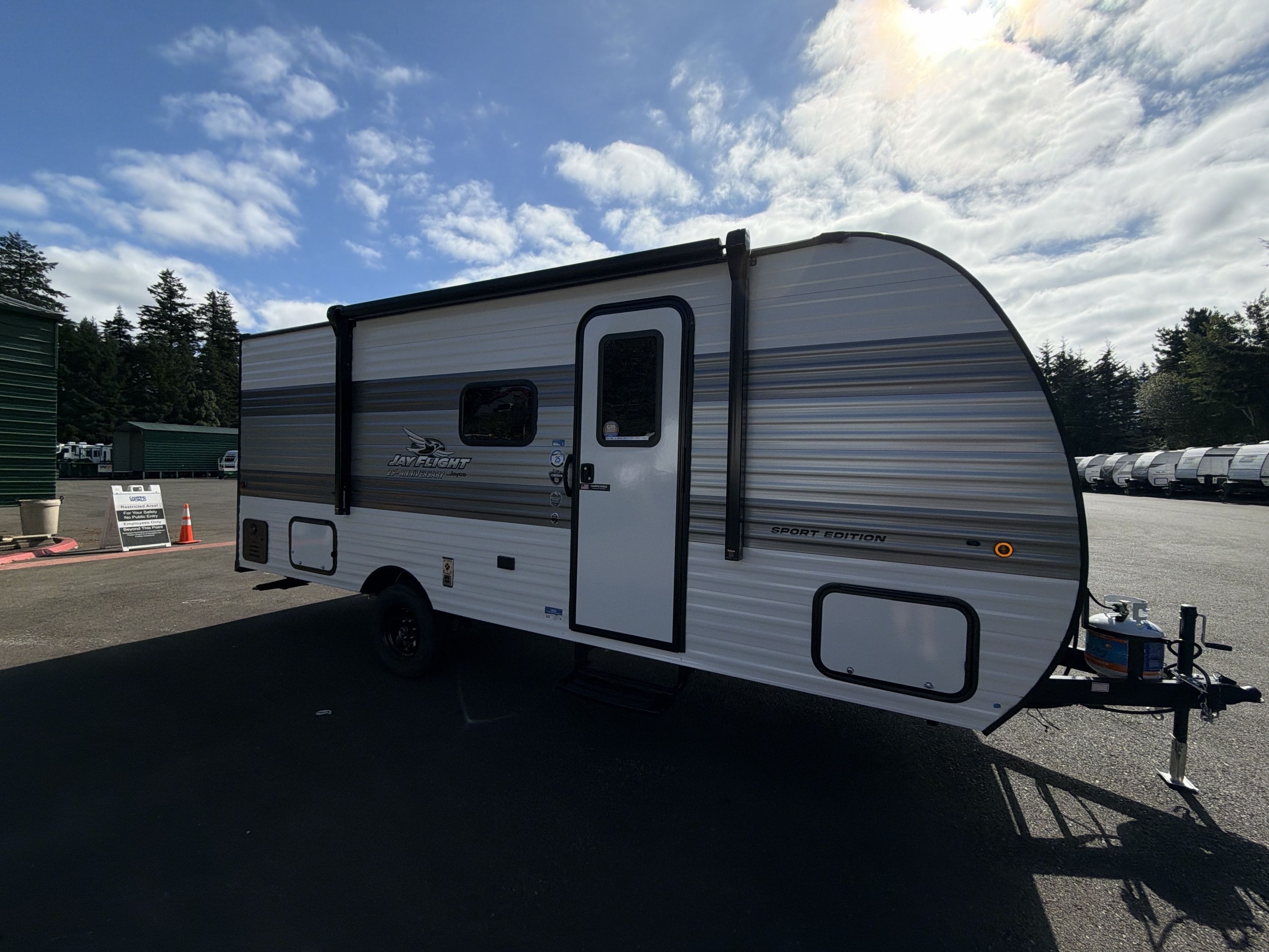 2027 Jayco JAY FLIGHT SPORT 178DBSW in silverdale WA