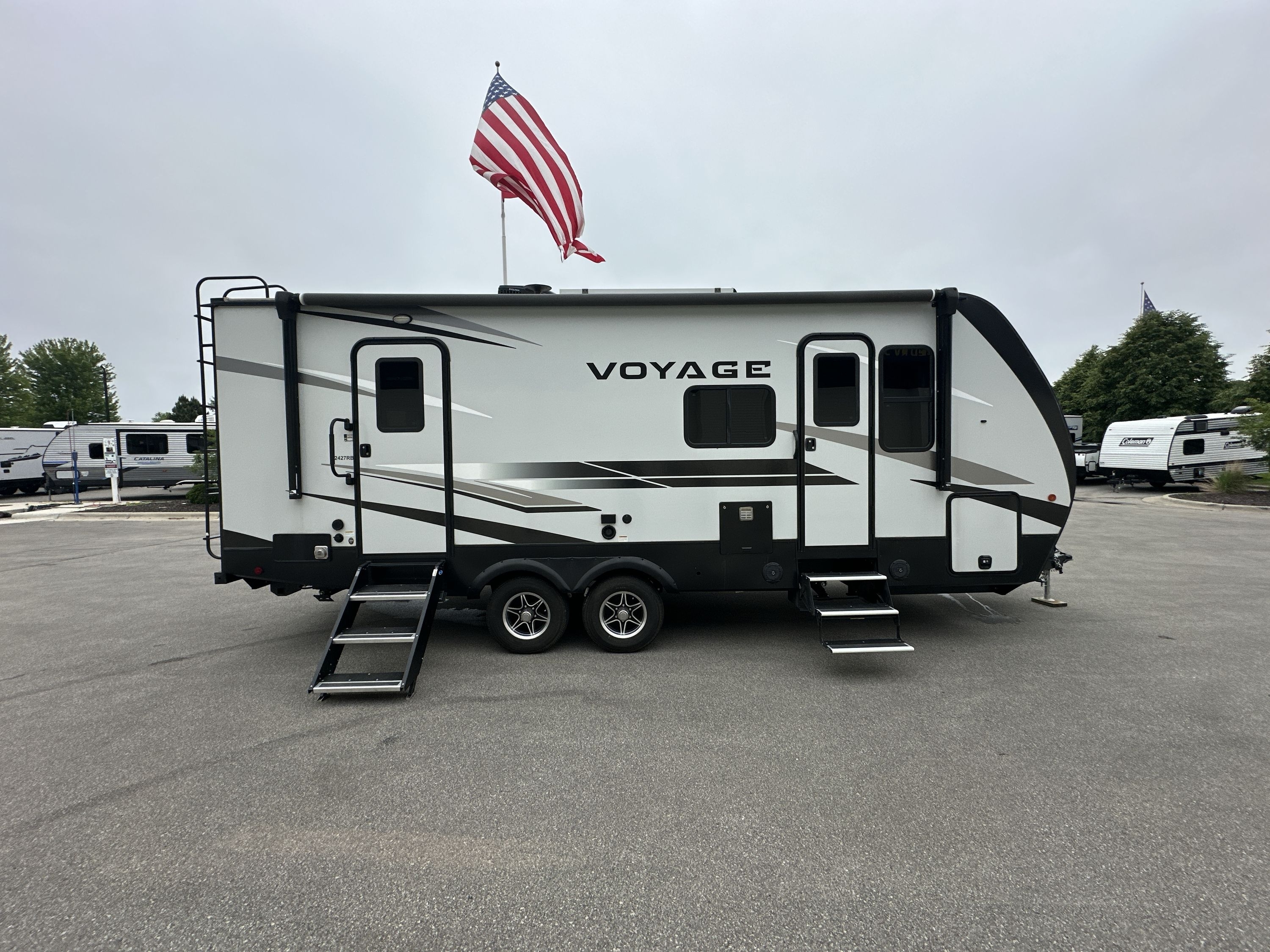 2022 Winnebago VOYAGE 2427RB in green bay WI