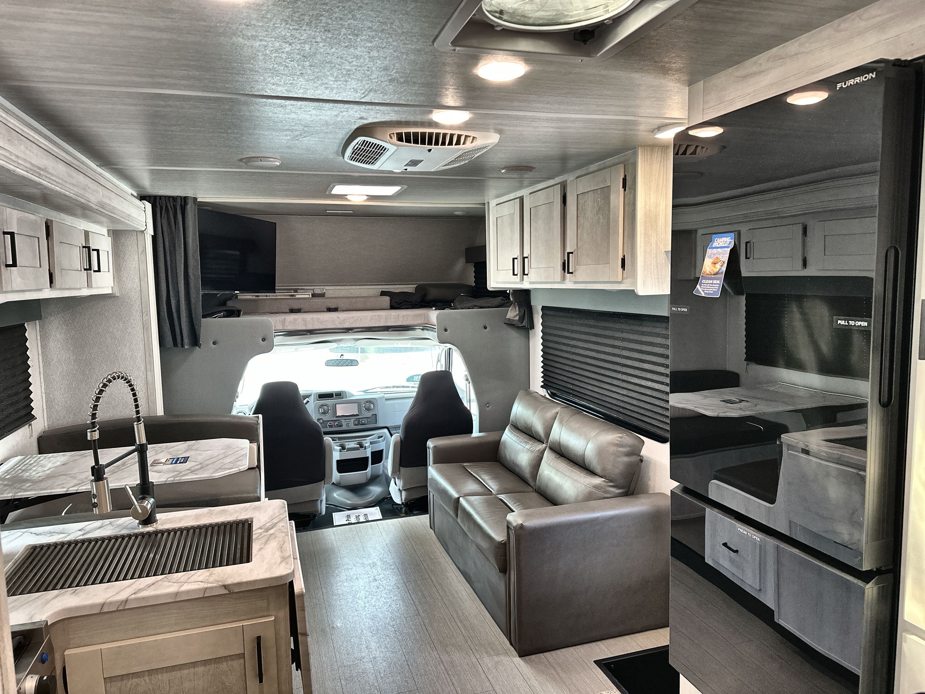 2024 East To West ENTRADA 3100FB in houghton lake MI