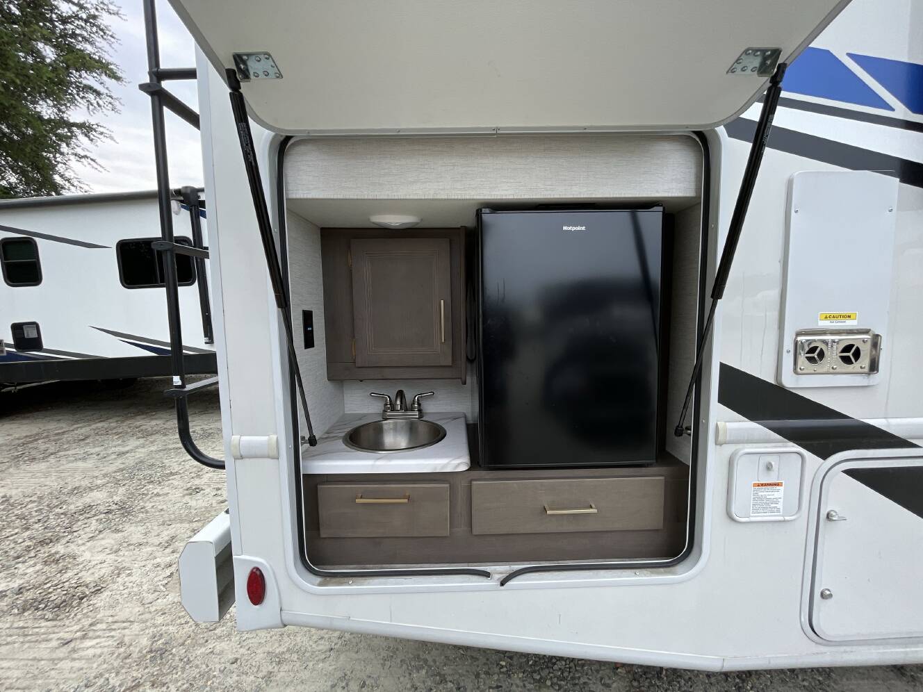 A photo of this 2024 Thor ACE 30C