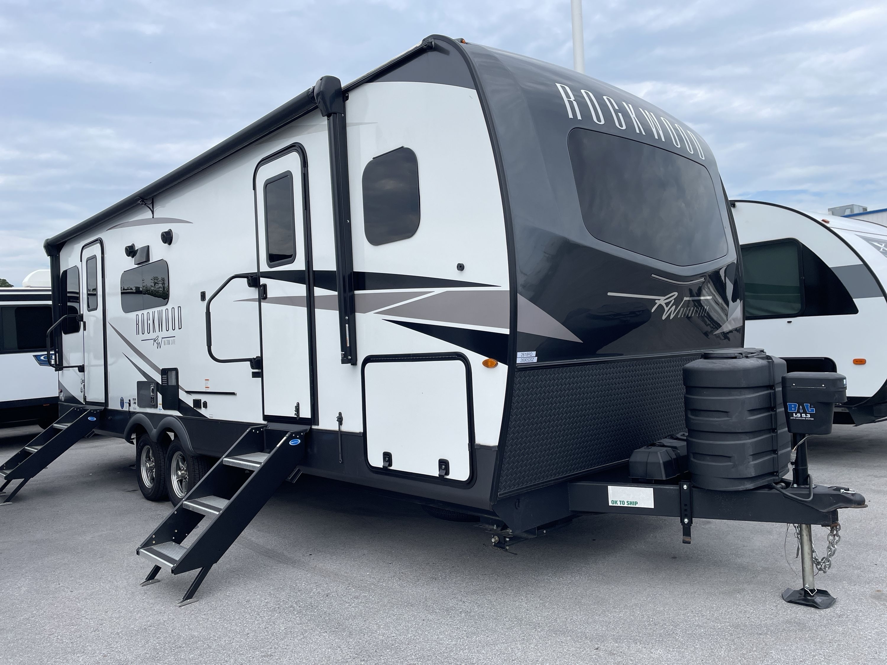 2025 Forest River ROCKWOOD ULTRA LITE 2618RD RV