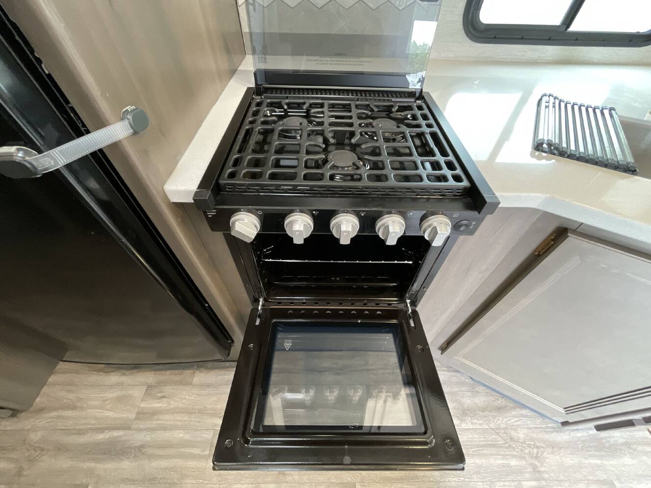 A photo of this 2024 Thor ACE 30C
