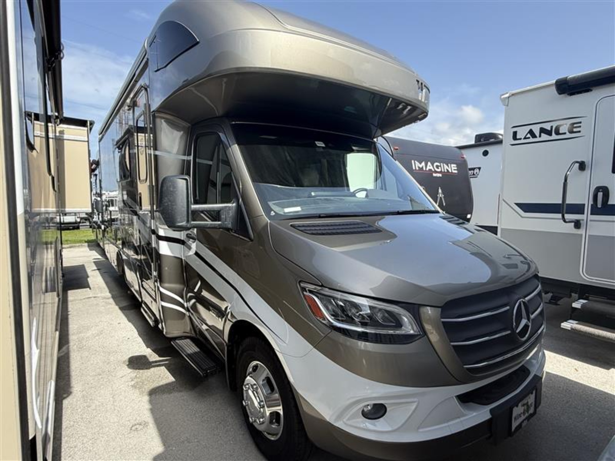 2025 Winnebago VIEW 24D RV