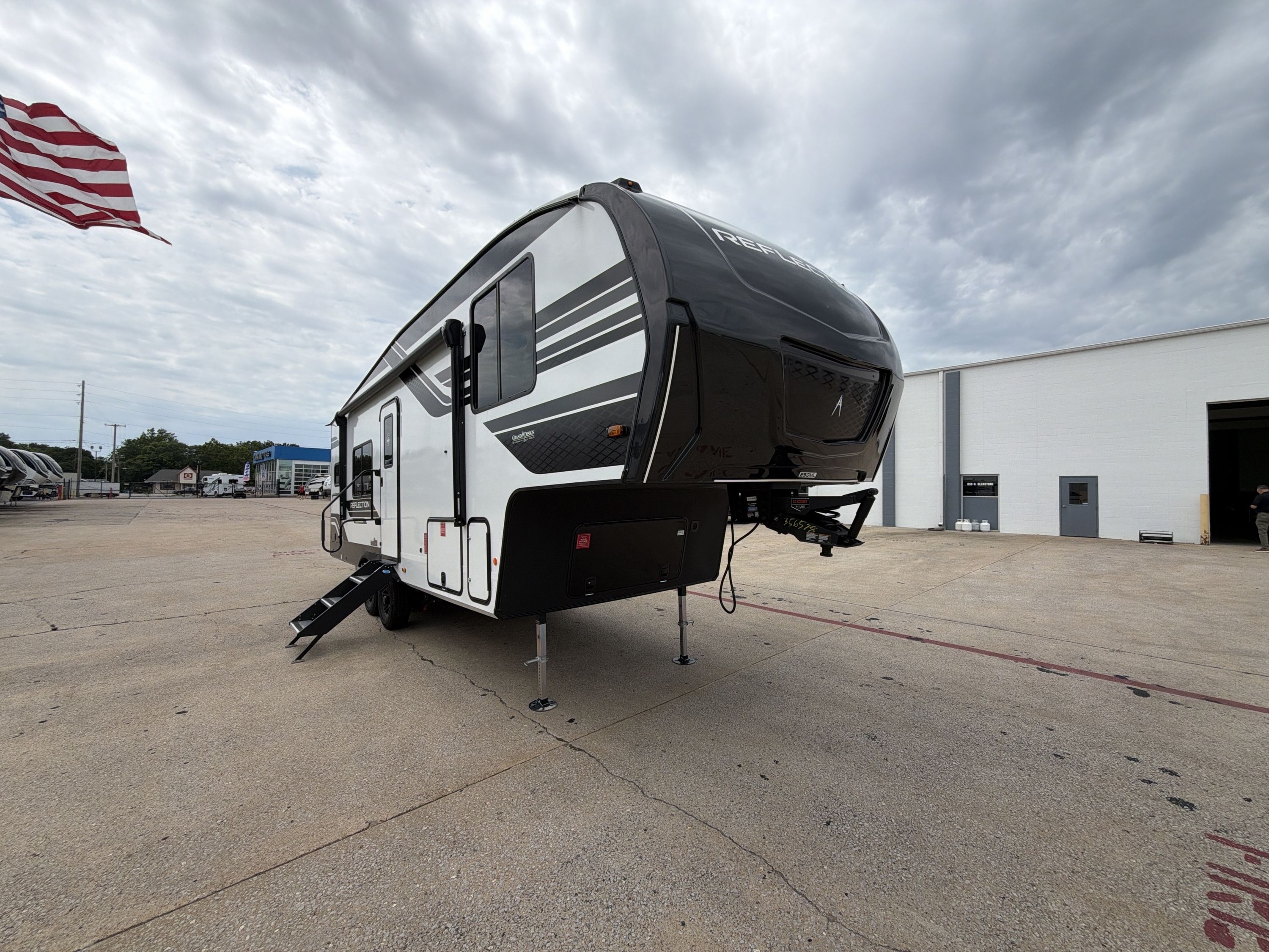2027 Grand Design REFLECTION 150 SERIES 250ML in springfield MO