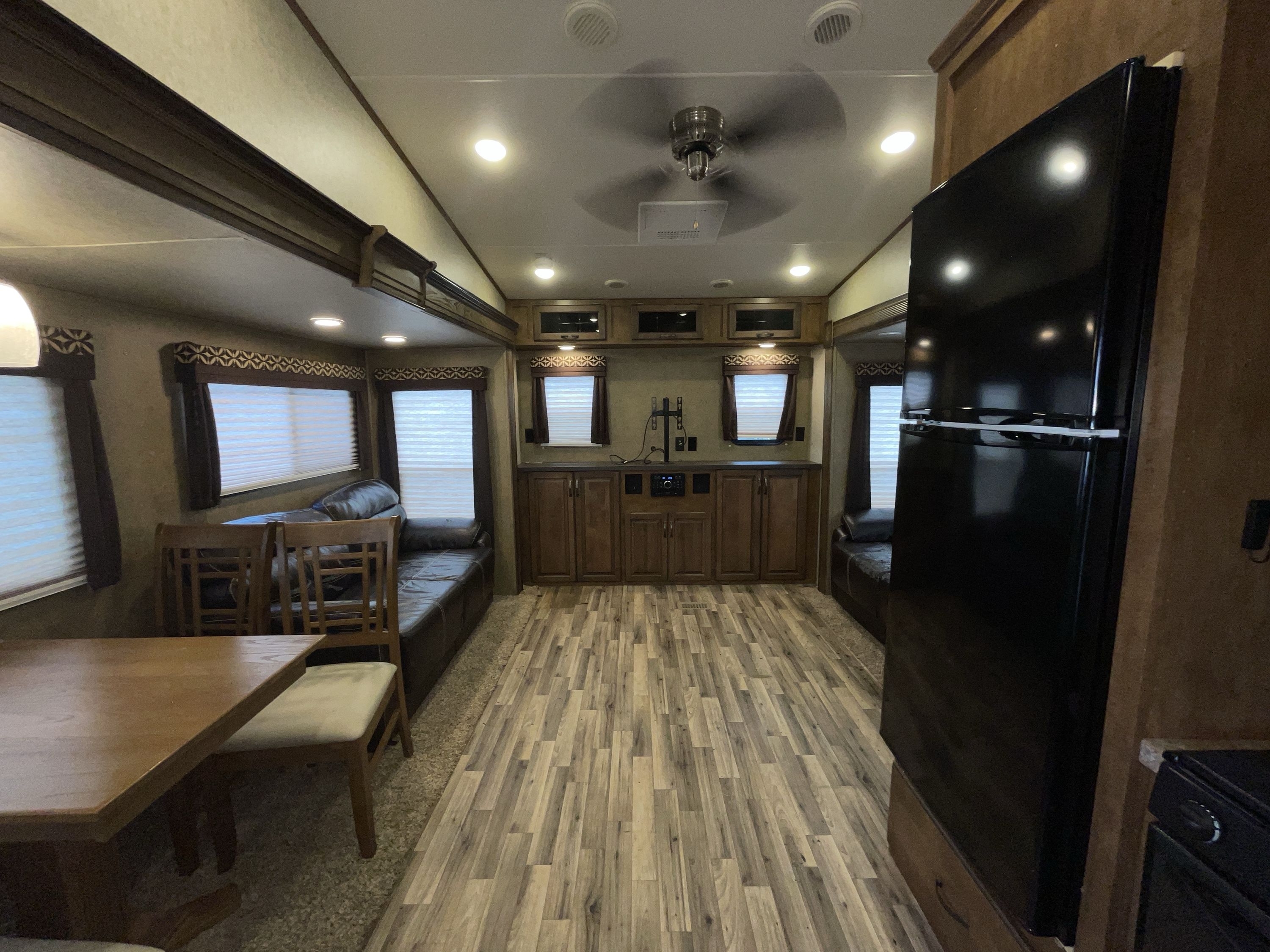 2016 Forest River SABRE LITE 29RE in akron OH