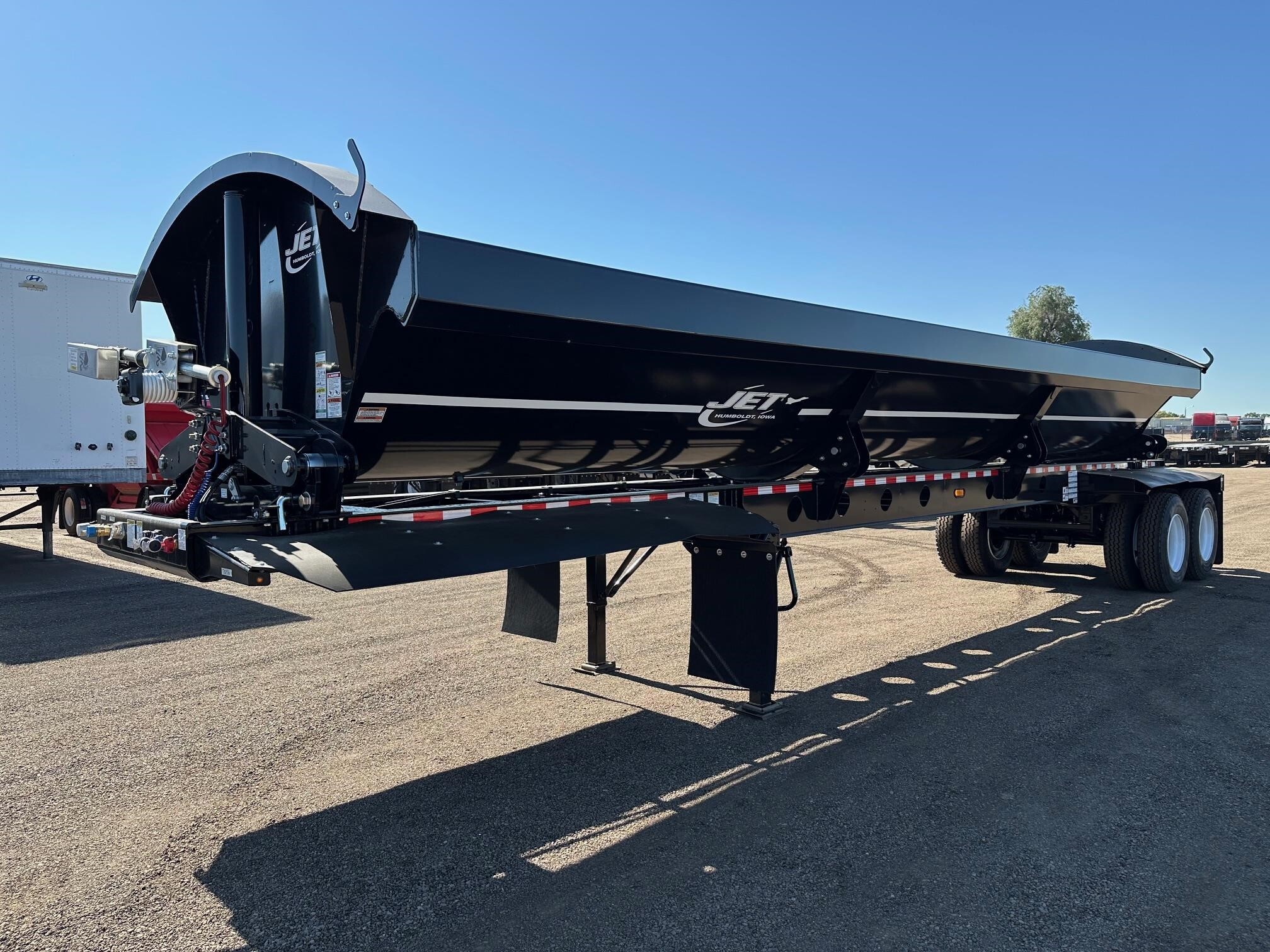 2026 JET JET SIDE DUMP, 40', AIR RIDE, 4 PIVOT POINTS PER S in Henderson, CO