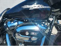2019 HARLEY DAVIDSON Street Glide