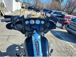 2019 HARLEY DAVIDSON Street Glide