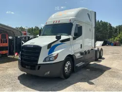 2022 FREIGHTLINER CASCADIA 126