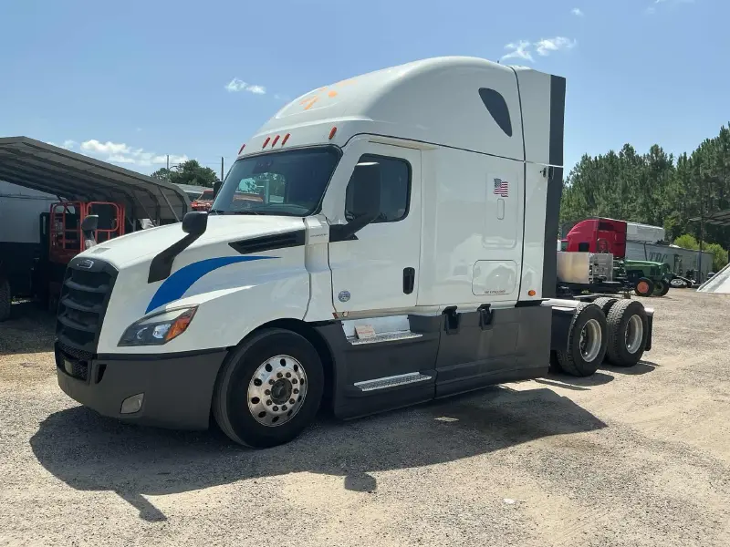 2022 FREIGHTLINER CASCADIA 126