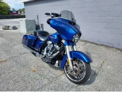 2017 HARLEY DAVIDSON Street Glide