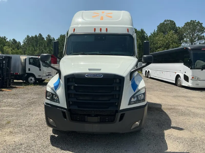 2022 FREIGHTLINER CASCADIA 126