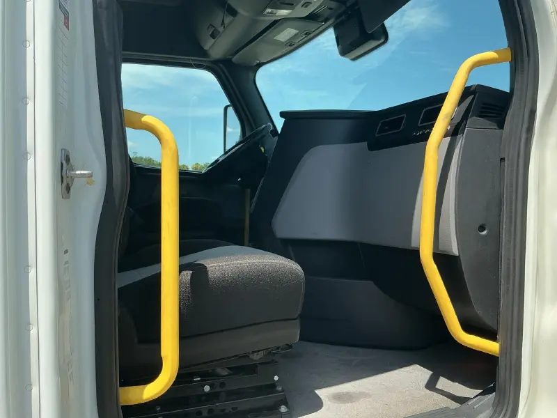 2022 FREIGHTLINER CASCADIA 126