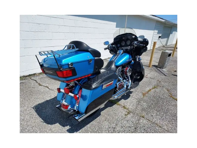 2011 HARLEY DAVIDSON ELECTRA