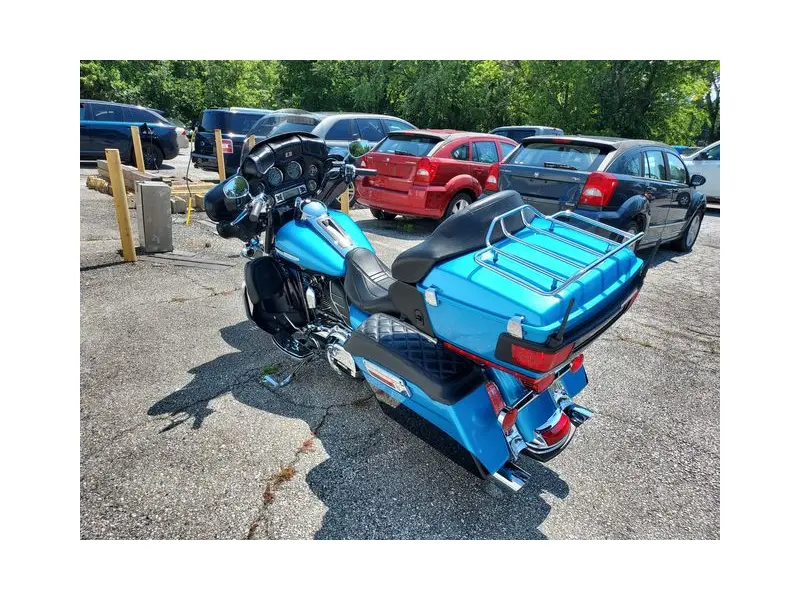 2011 HARLEY DAVIDSON ELECTRA